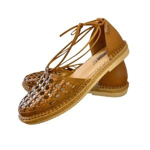 Pikolinos Light Brown Leather Closed Toe Lace Up CADAMUNT Sandals